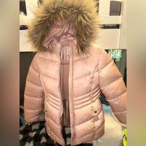 EUC Michael Kors girls size 12 puffer stadium coat, w/removable faux fur hood.